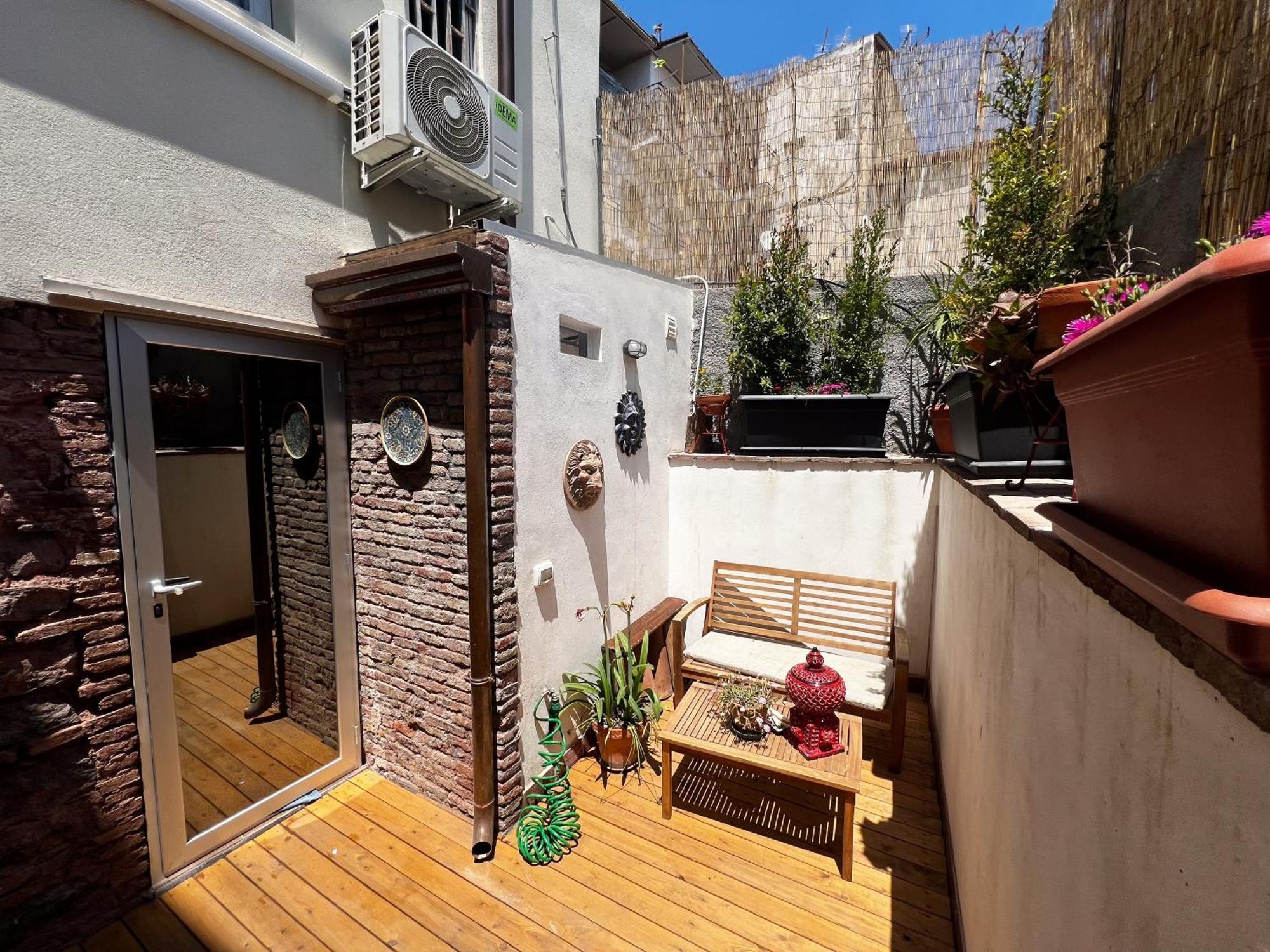 Home Rising Sun - Rooms With Private Bathrooms كاتانيا المظهر الخارجي الصورة